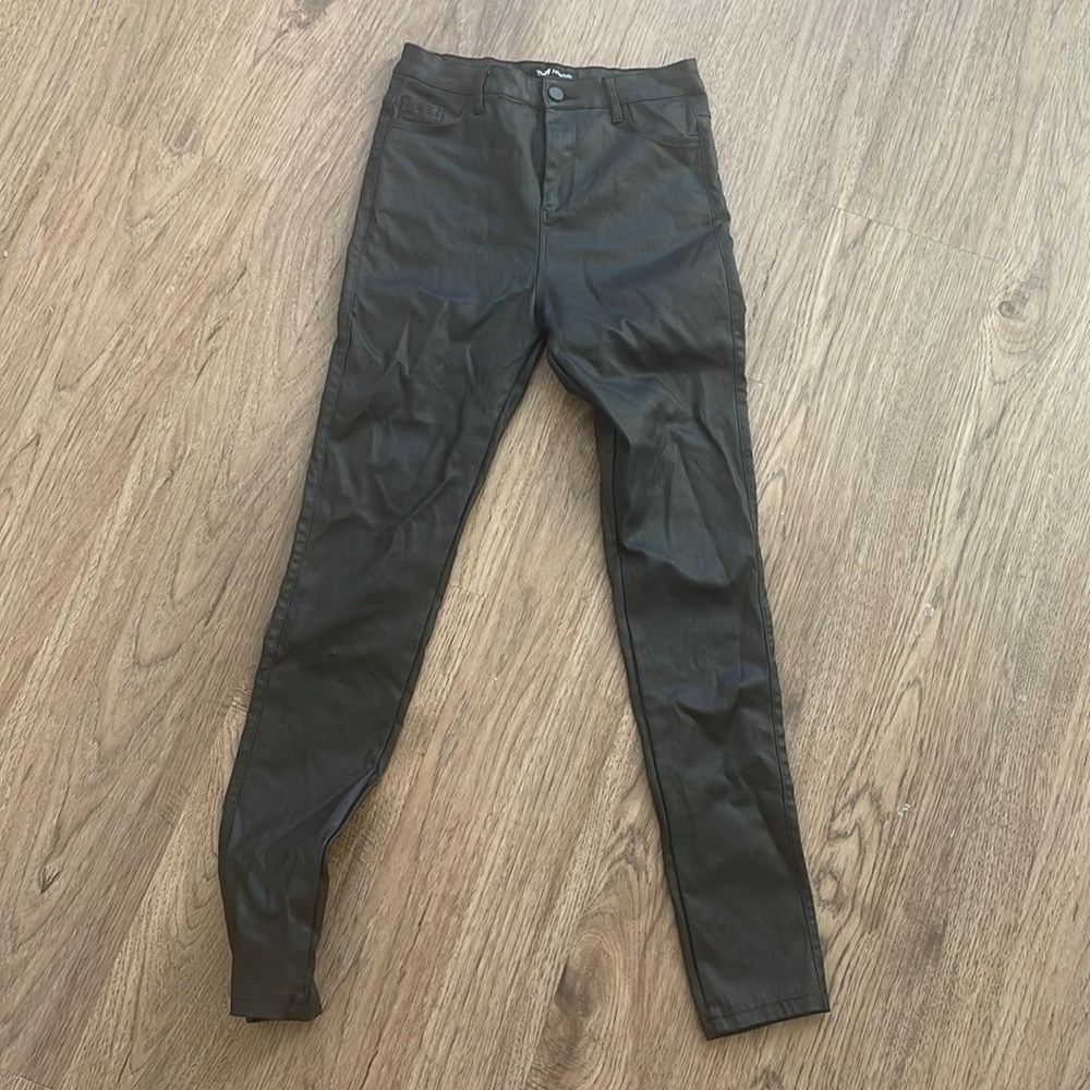 Black stretch skinny pants size small